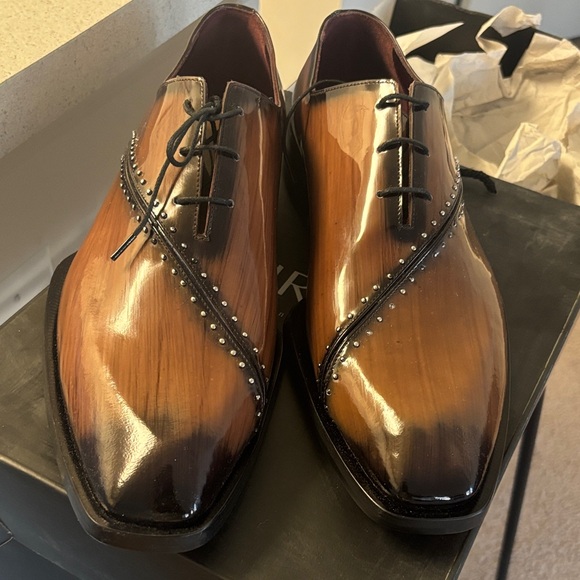 Giro Elegant Brown Oxfords